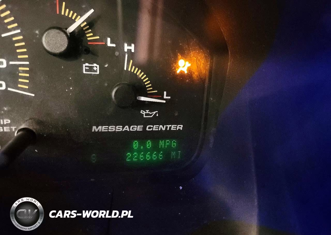 2003 Ford Expedition Eddie Bauer VIN:1FMFU18L83LA66460 - 9