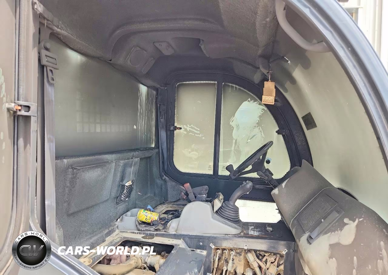2012 Bobcat 5600 Utility Vehicle VIN:A94Y12552 - 9