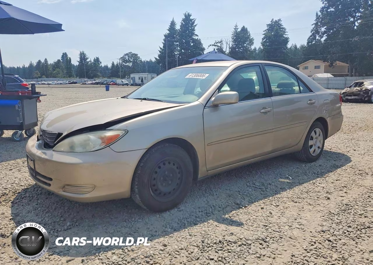 2004 Toyota Camry Le