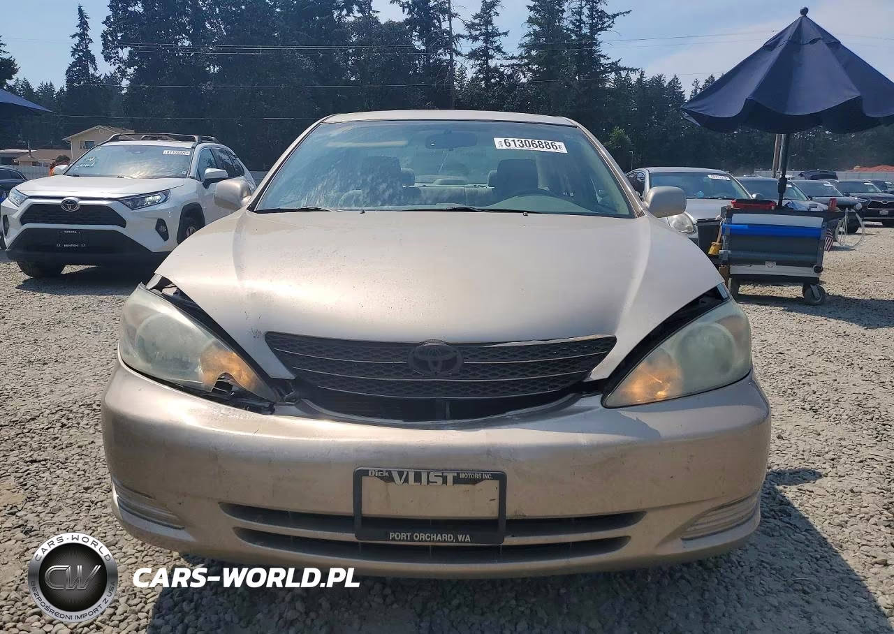 2004 Toyota Camry Le VIN:4T1BE32K34U896329 - 5