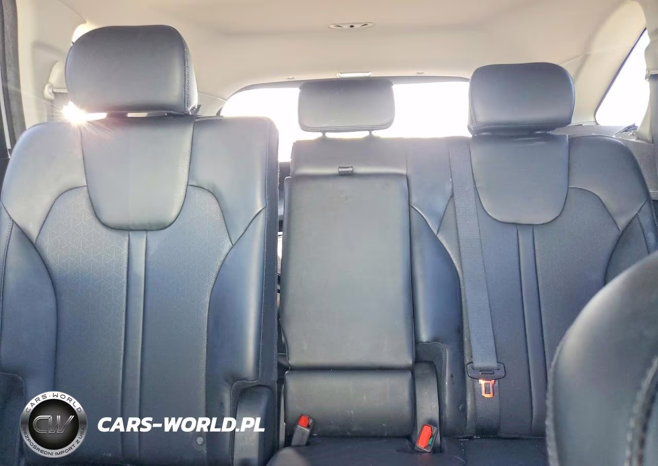 2023 Kia Sorento S VIN:5XYRL4LC1PG218996 - 10
