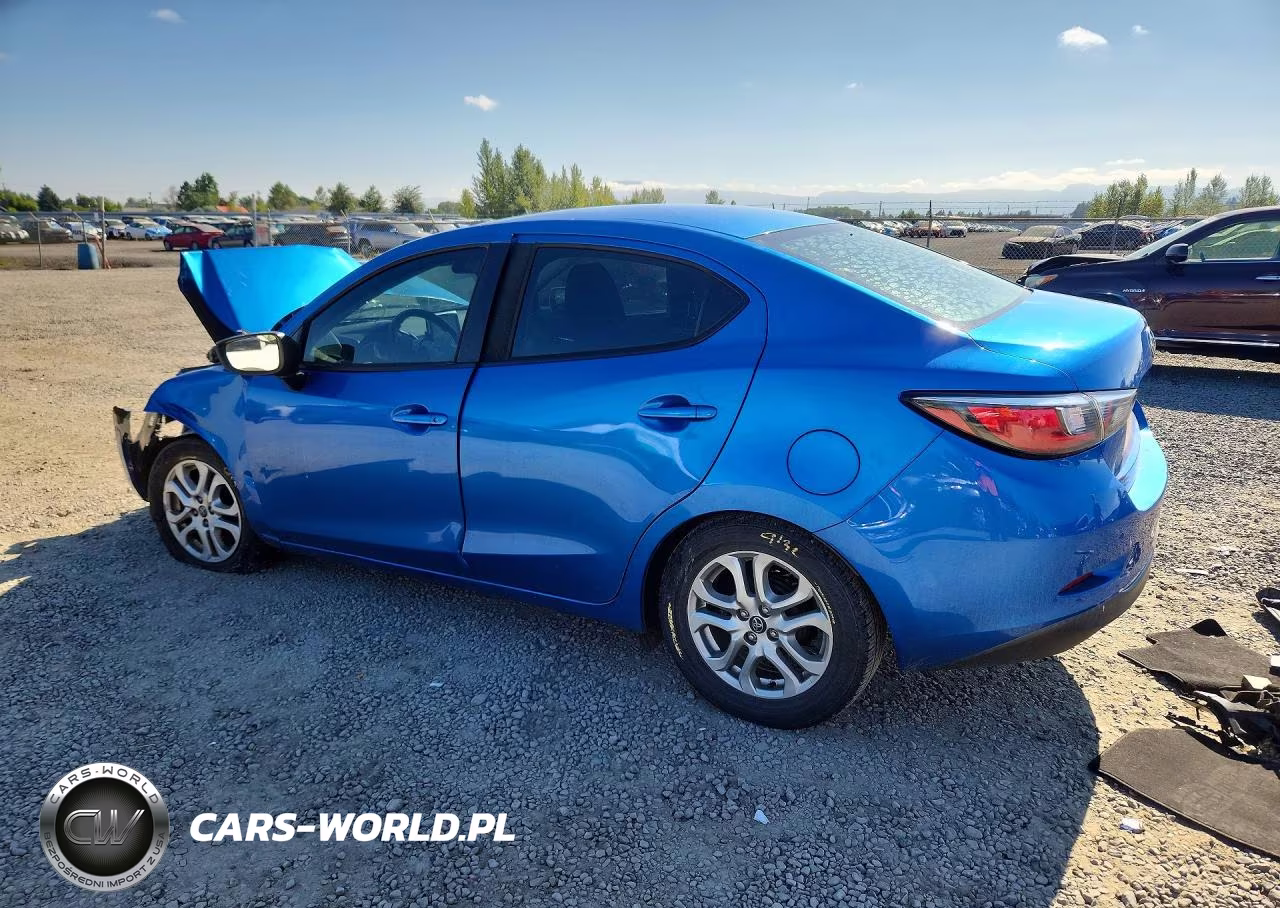 2018 Toyota Yaris Ia Base VIN:3MYDLBYV1JY323082 - 2