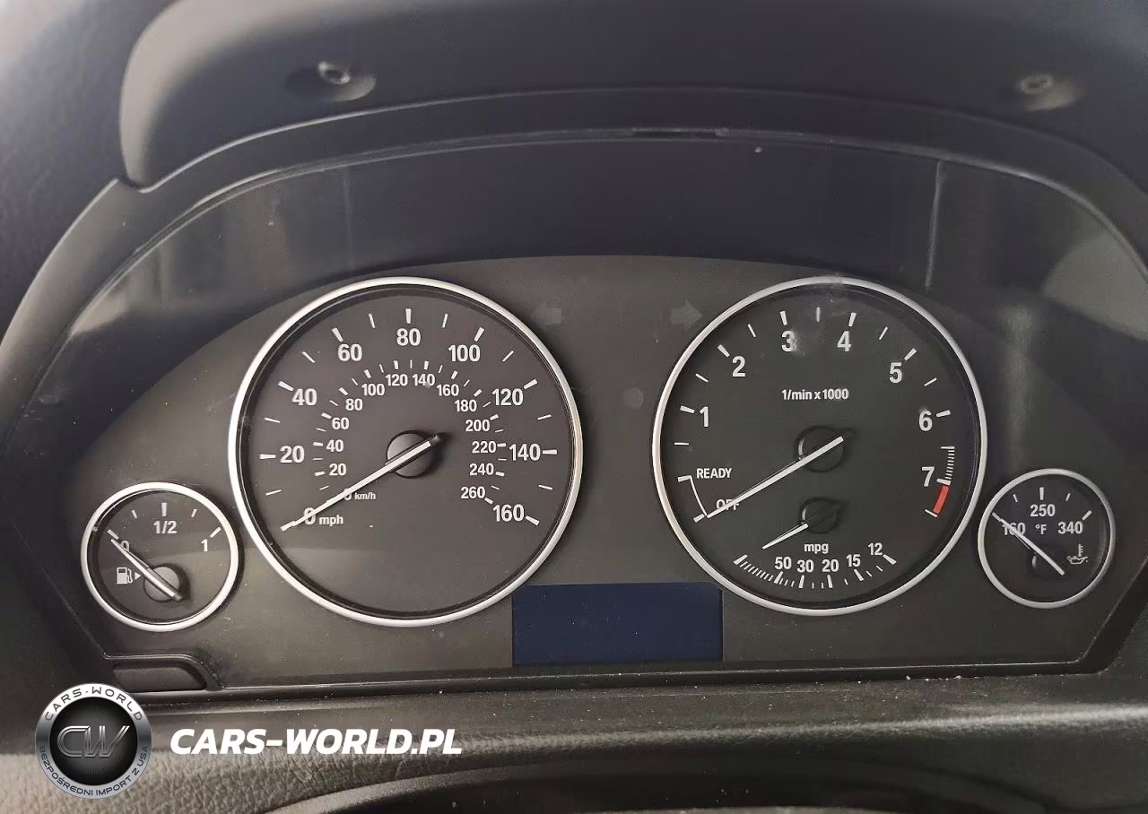 2013 BMW 320 I xDrive VIN:WBA3C3C52DF982613 - 9