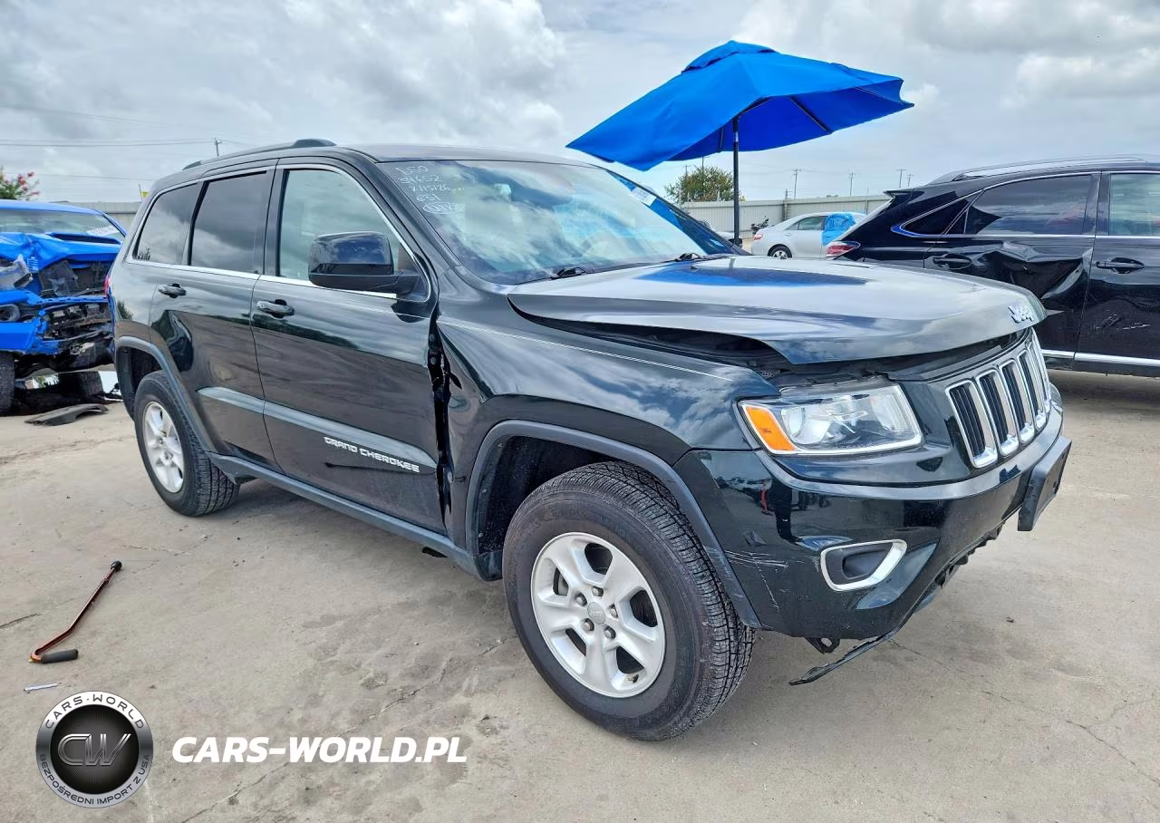 2014 Jeep Grand Cherokee Laredo VIN:1C4RJFAG1EC119877 - 4