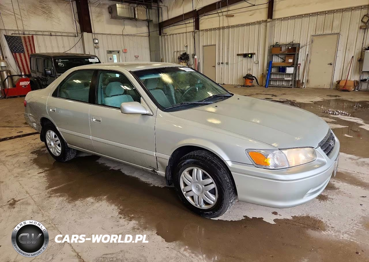 2001 Toyota Camry Le VIN:4T1BG22K91U017917 - 4
