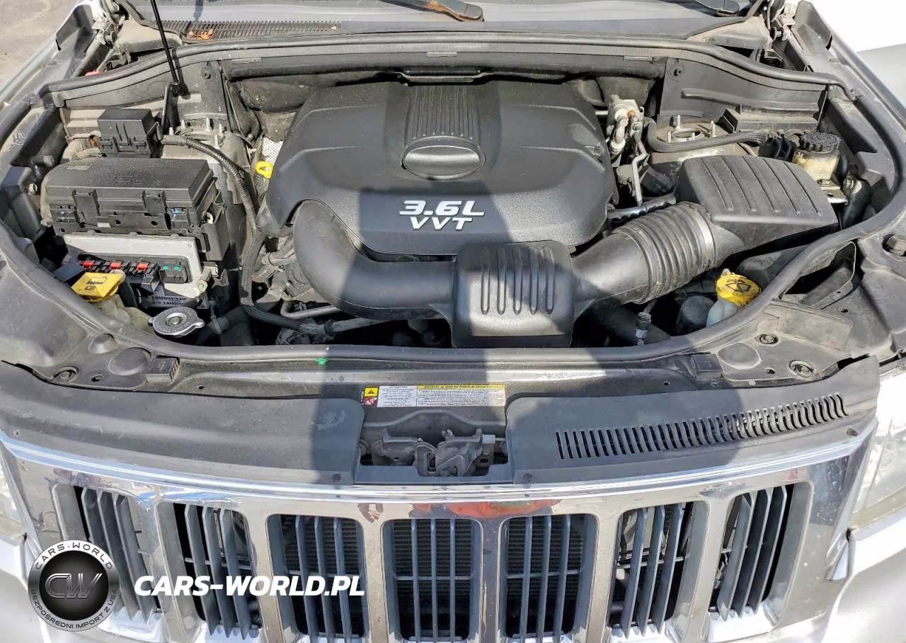 2012 Jeep Grand Cherokee Laredo VIN:1C4RJEAG4CC282062 - 12