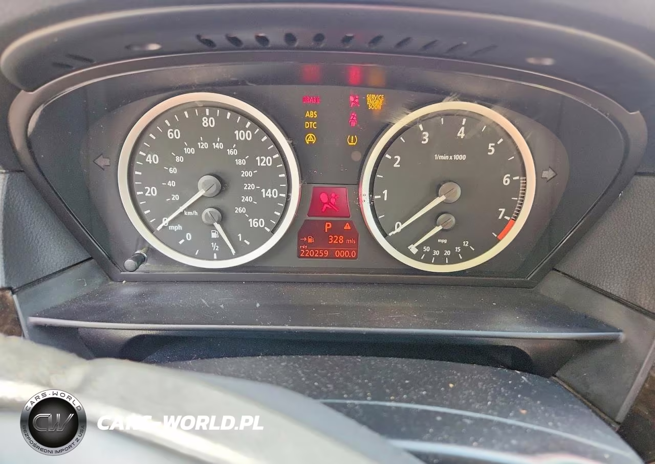 2006 BMW 530 I VIN:WBANE73596CM32680 - 9