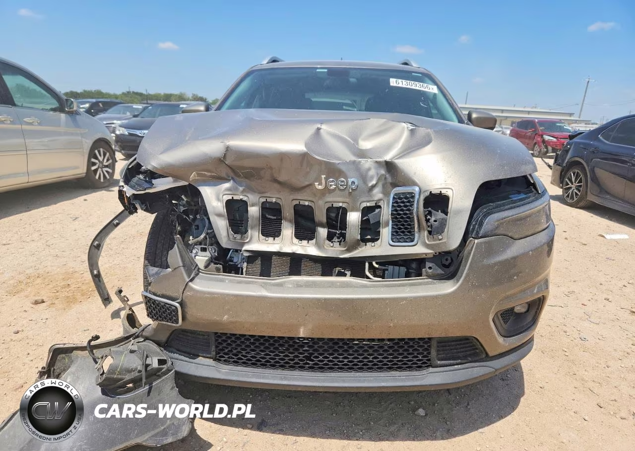 2019 Jeep Cherokee Latitude VIN:1C4PJLCB7KD382176 - 5