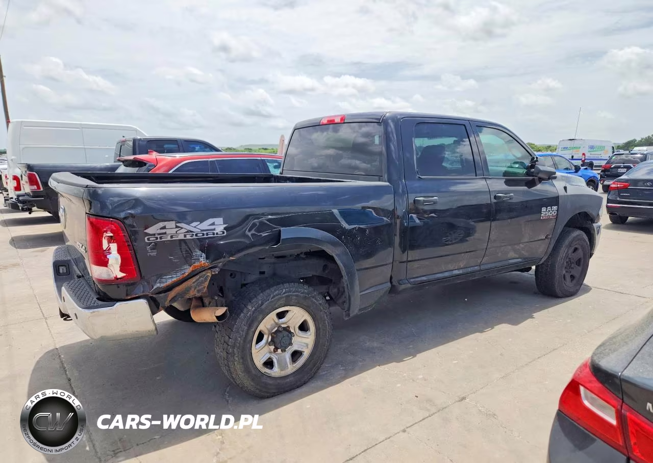 2018 Ram 2500 St VIN:3C6UR5CL5JG315391 - 3