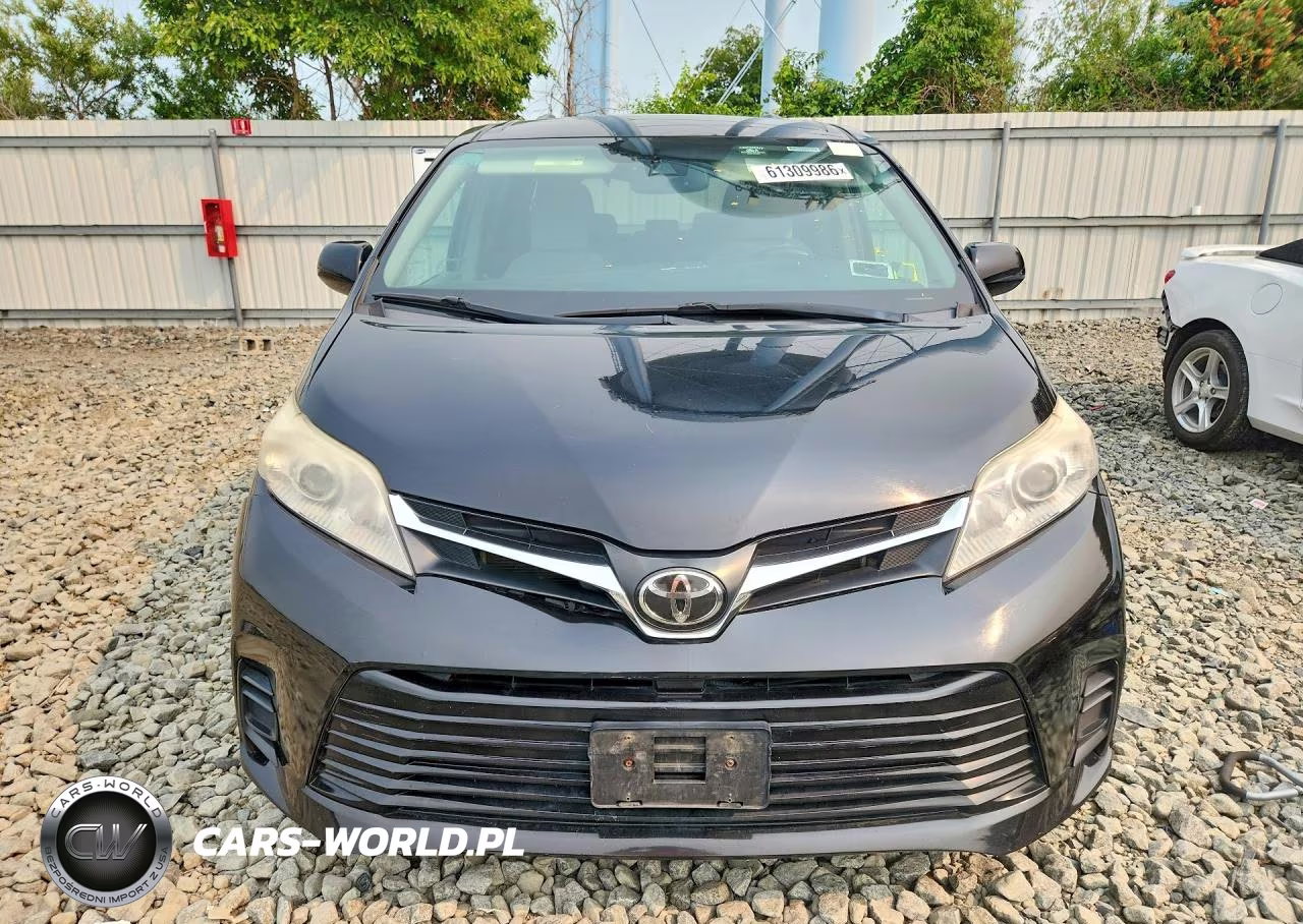 2019 Toyota Sienna Le VIN:5TDKZ3DC4KS999713 - 5