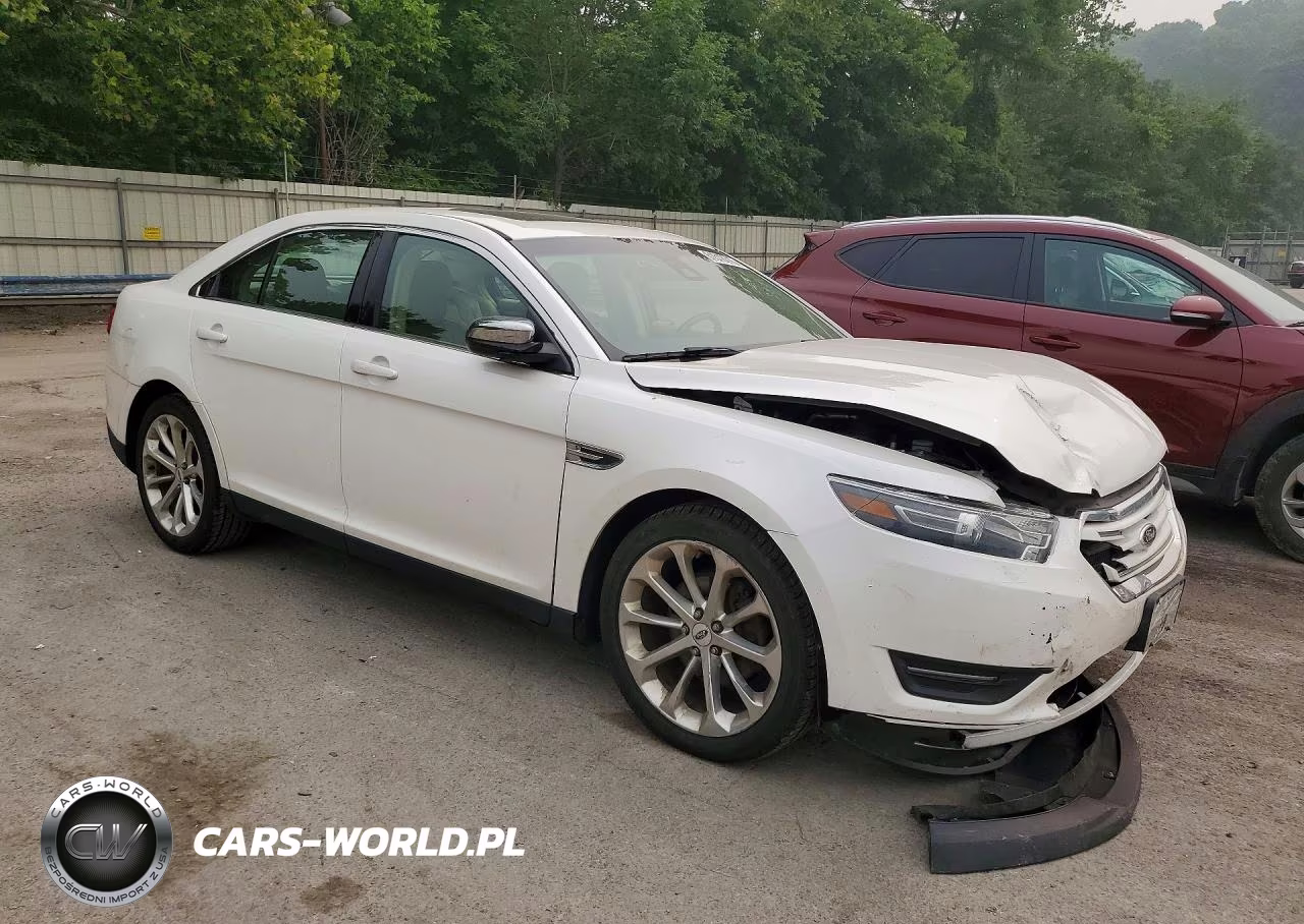 2015 Ford Taurus Limited VIN:1FAHP2F84FG174568 - 4