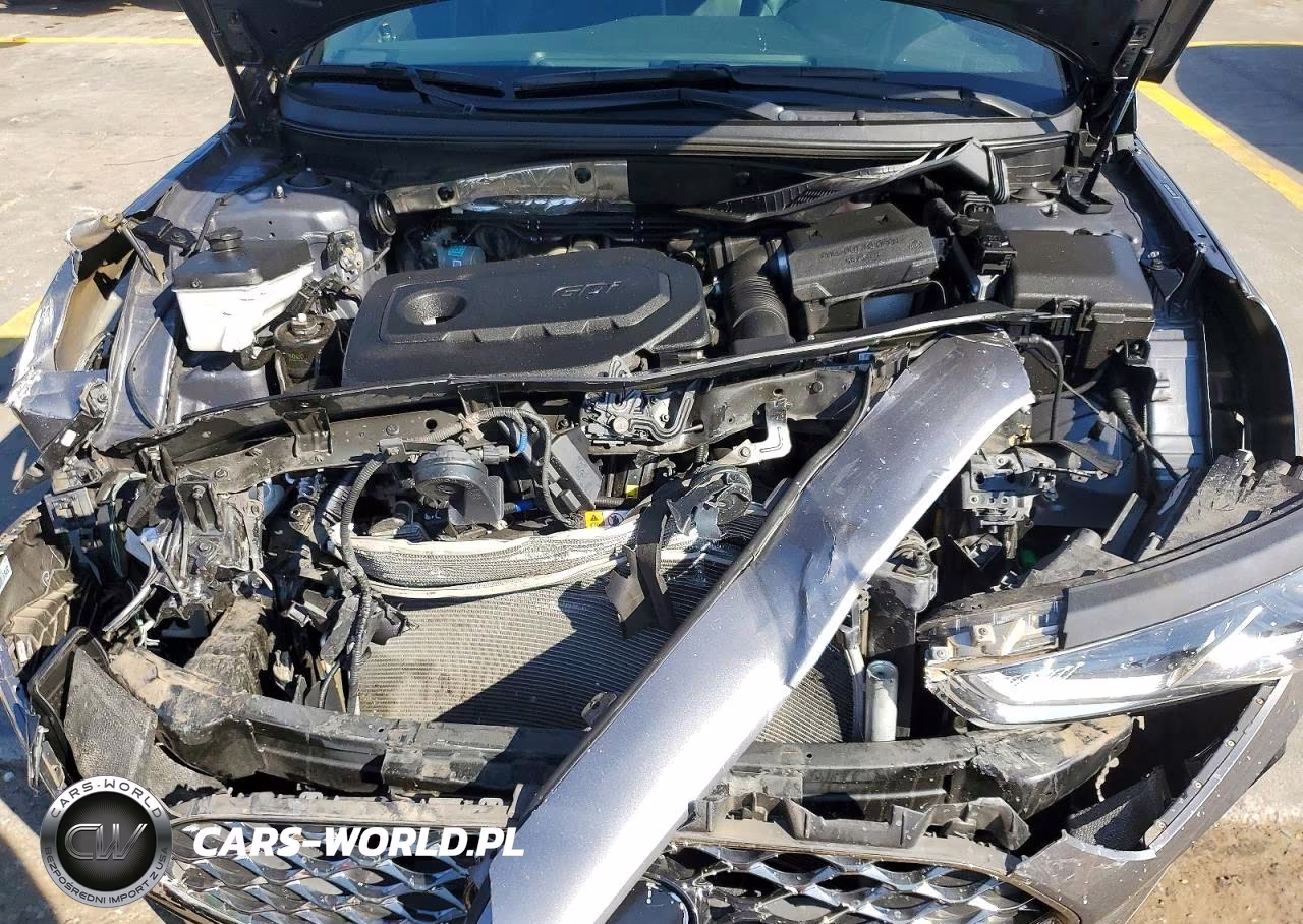 2018 Hyundai Sonata Sport VIN:5NPE34AF7JH672827 - 11