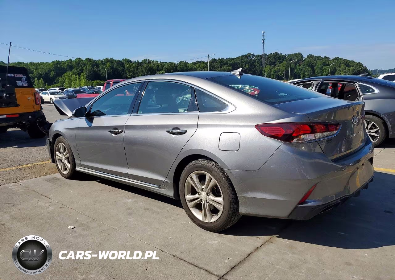 2018 Hyundai Sonata Sport VIN:5NPE34AF7JH672827 - 2