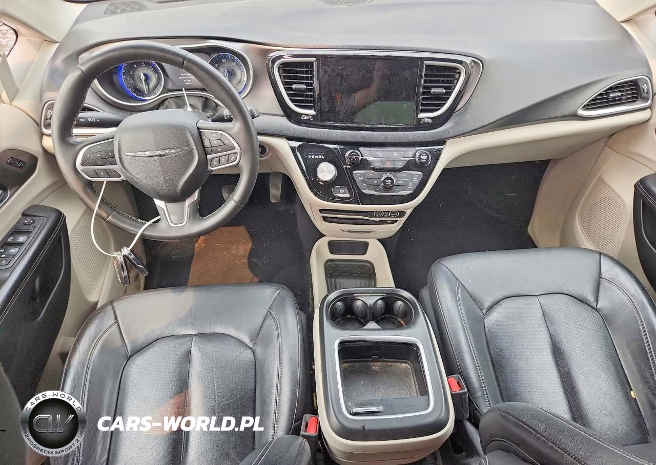 2022 Chrysler Pacifica Touring L VIN:2C4RC1BG0NR111885 - 8