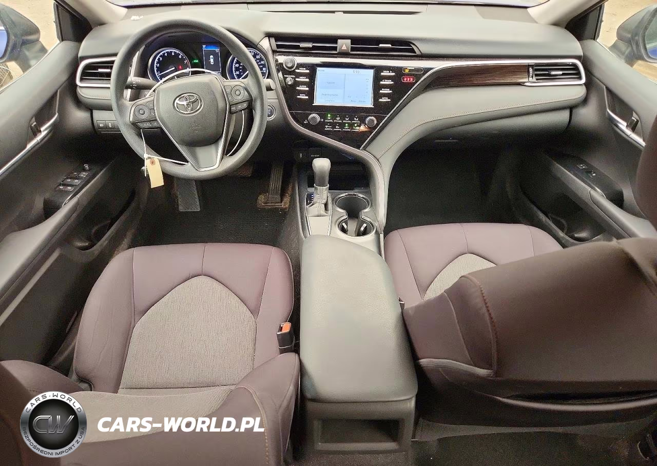 2018 Toyota Camry Le VIN:4T1B11HK2JU528520 - 8