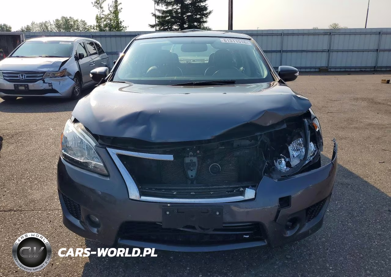 2015 Nissan Sentra Sr VIN:3N1AB7AP8FY325113 - 5