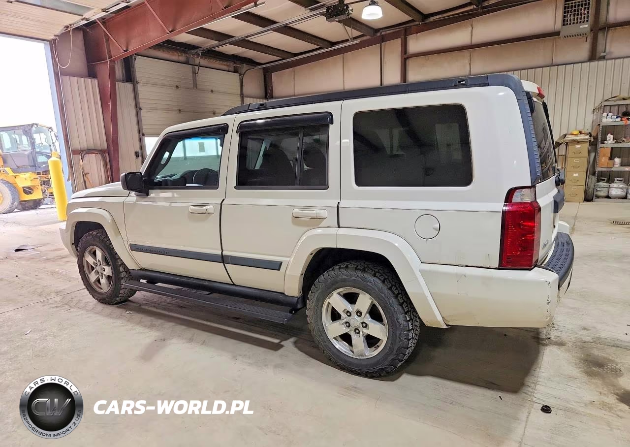 2008 Jeep Commander Sport VIN:1J8HG48K08C242771 - 2