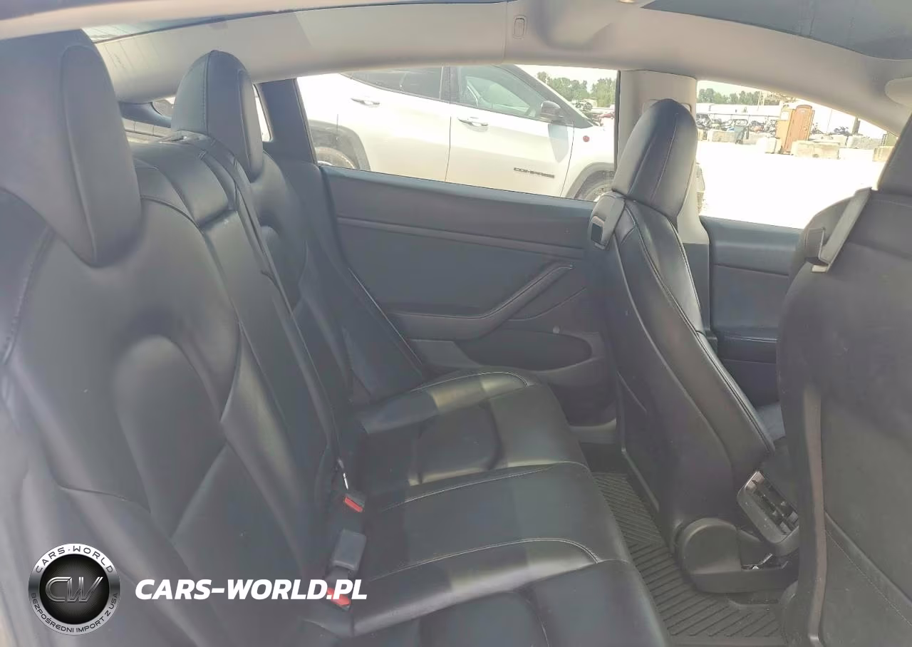 2021 Tesla Model 3 VIN:5YJ3E1EA1MF084679 - 10
