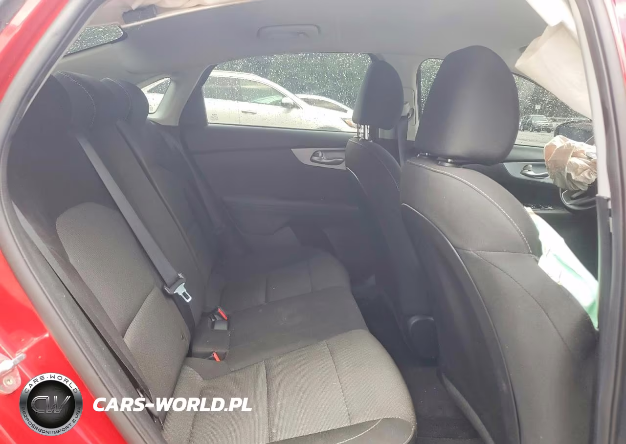 2023 Kia Forte Lxs VIN:3KPF24AD1PE556140 - 10