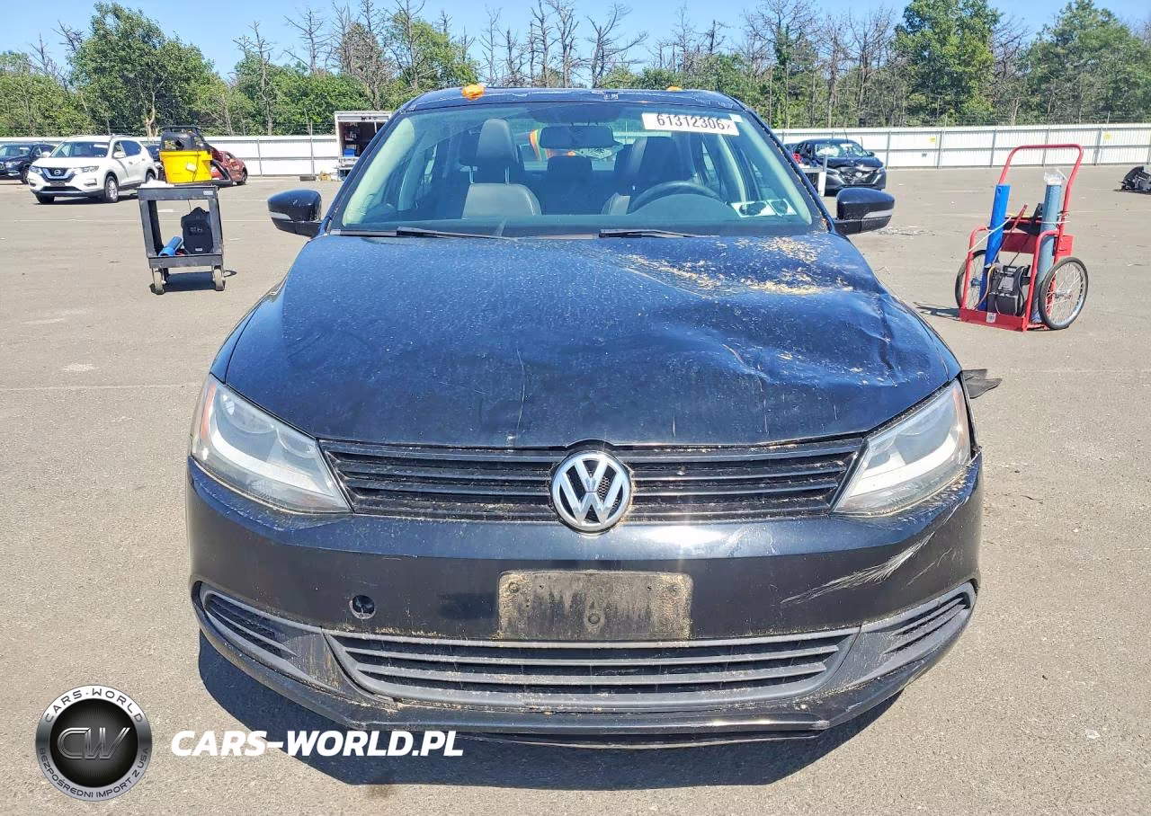 2012 Volkswagen Jetta Se VIN:3VWDP7AJ8CM371256 - 5