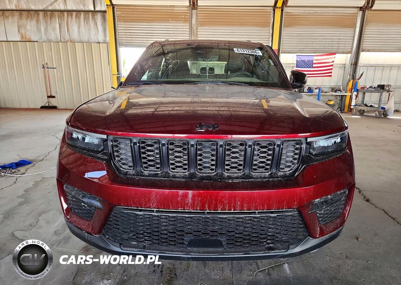 2025 Jeep Grand Cherokee Laredo VIN:1C4RJHAGXSC273561 - 5