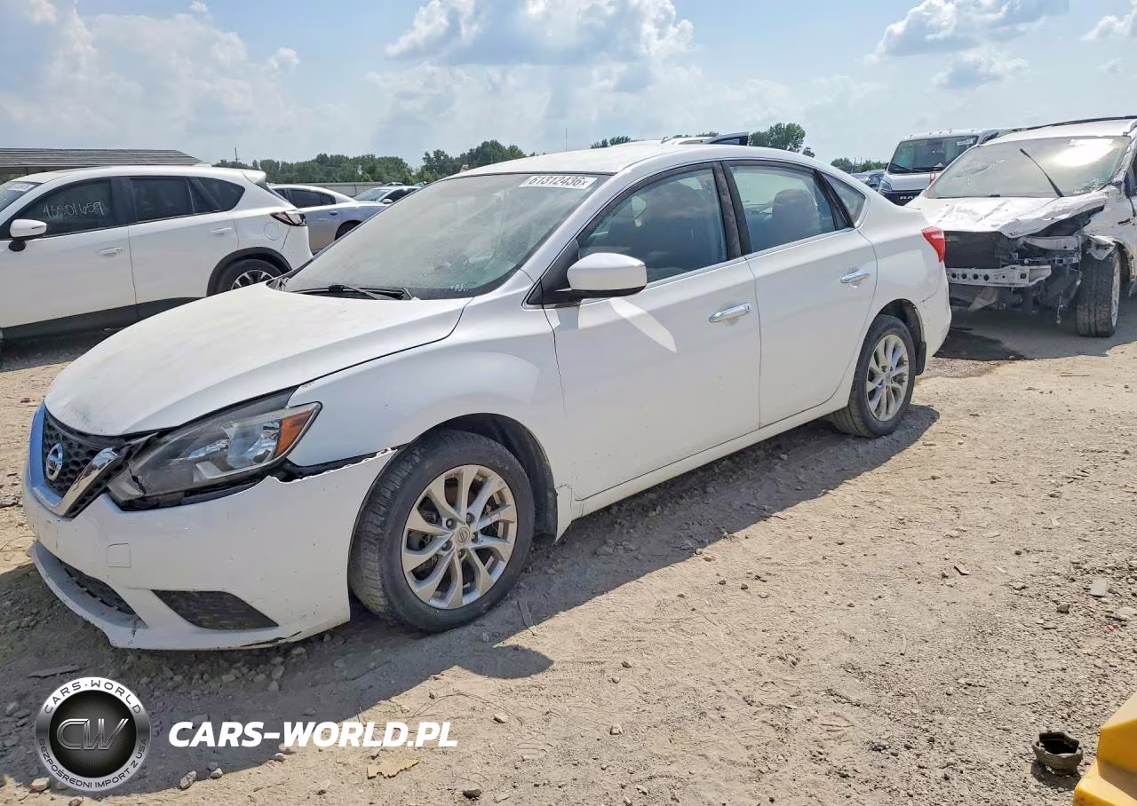 2017 Nissan Sentra S – zdjęcie 1 z 12
