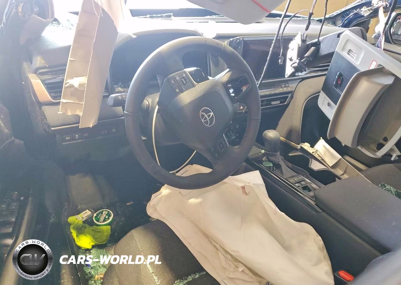 2025 Toyota Camry Le VIN:4T1DBADK6SU017065 - 8