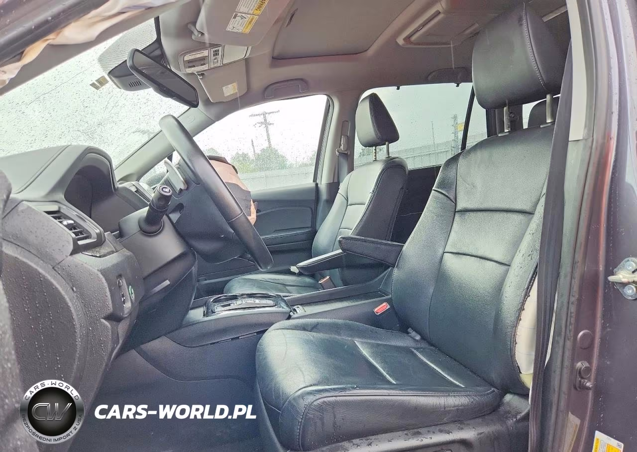 2018 Honda Pilot Touring VIN:5FNYF6H93JB037781 - 7