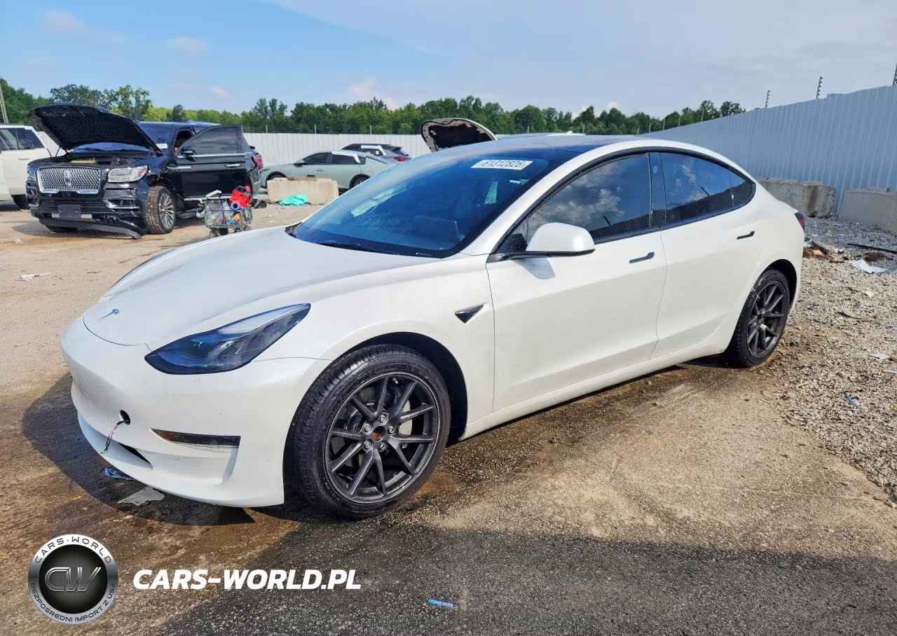 2023 Tesla Model 3 – zdjęcie 1 z 13