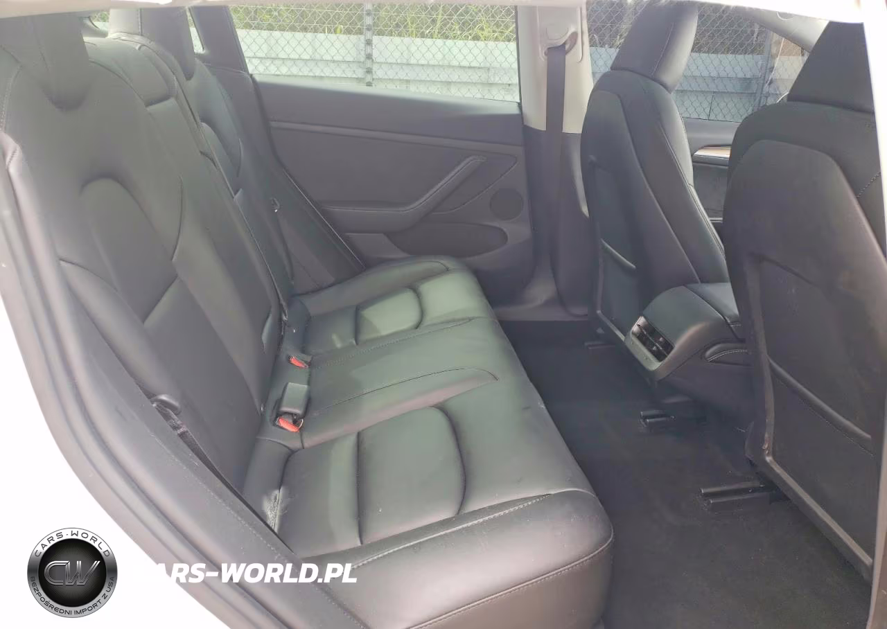 2023 Tesla Model 3 VIN:5YJ3E1EA7PF588058 - 10