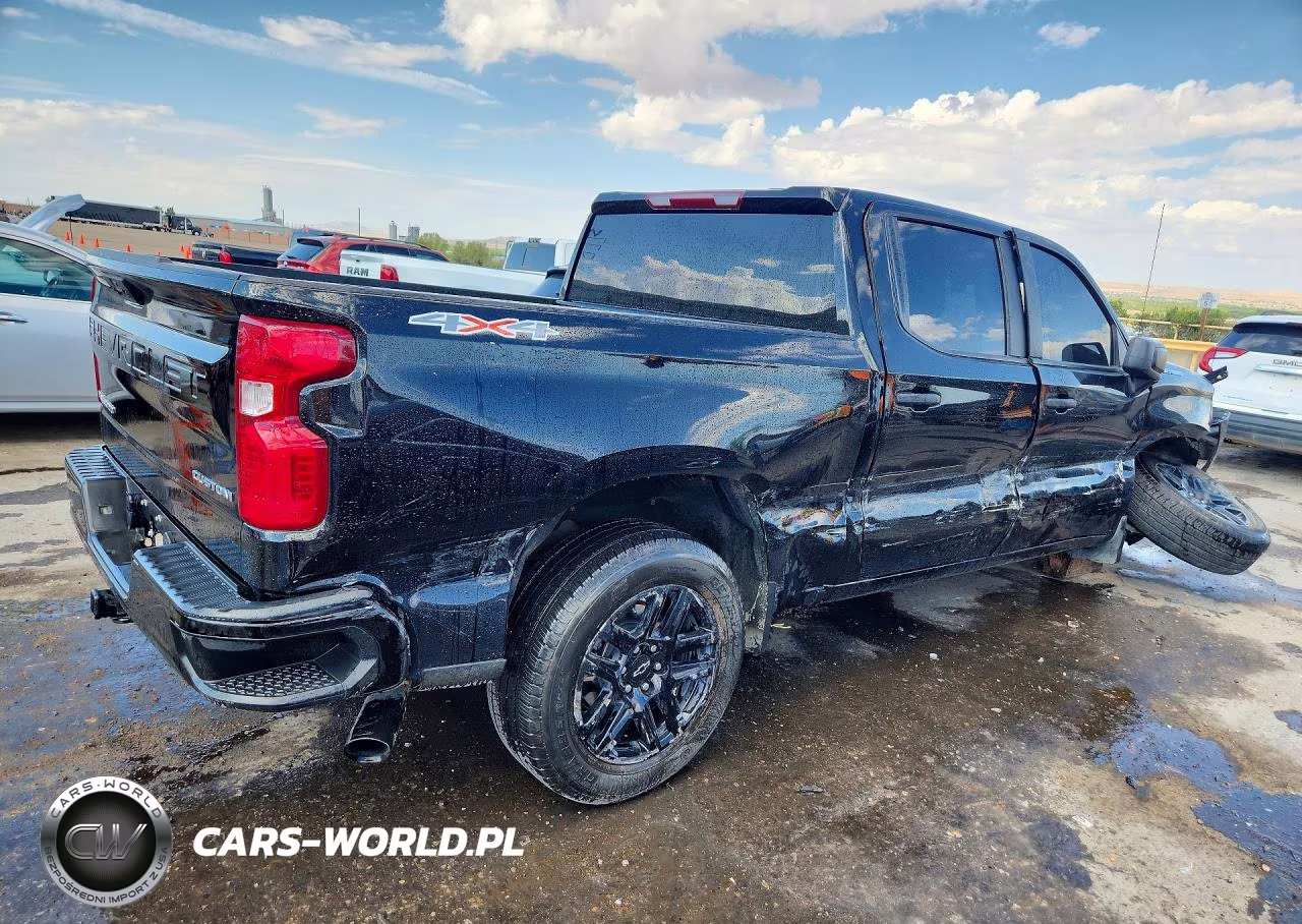 2025 Chevrolet Silverado K1500 Custom VIN:1GCPKBEKXSZ102872 - 3