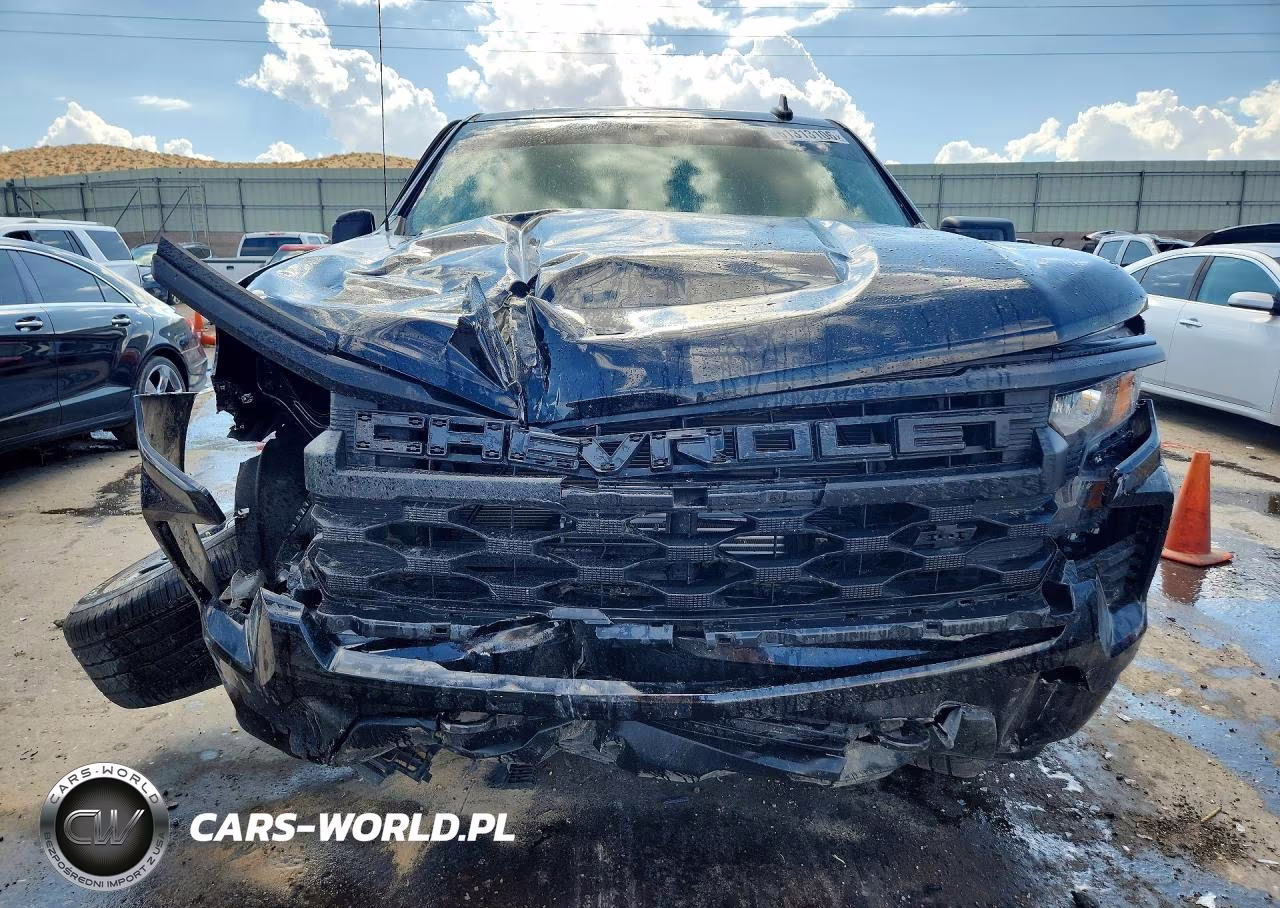 2025 Chevrolet Silverado K1500 Custom VIN:1GCPKBEKXSZ102872 - 5
