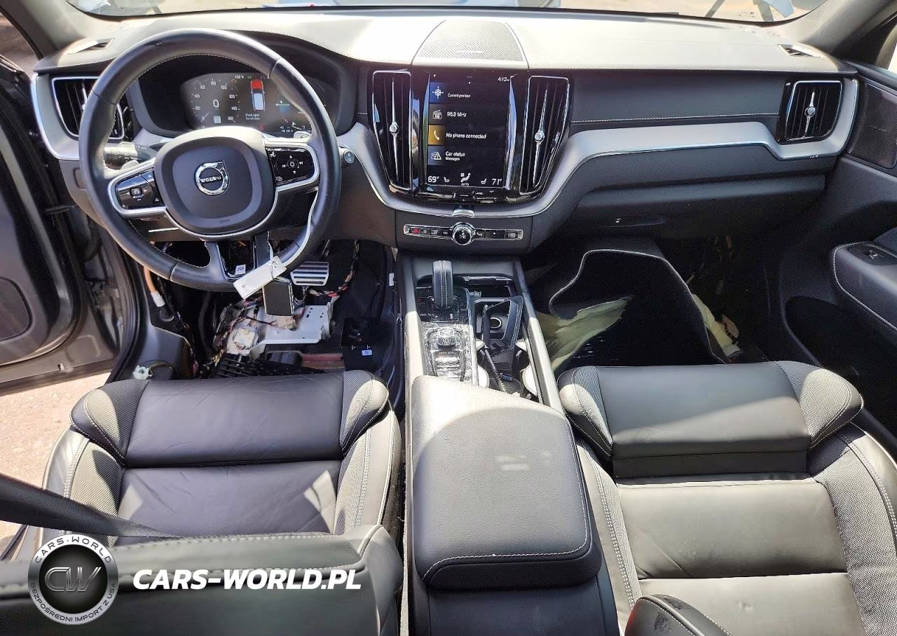 2020 Volvo Xc60 T8 R-Design VIN:YV4BR0DM1L1507013 - 8