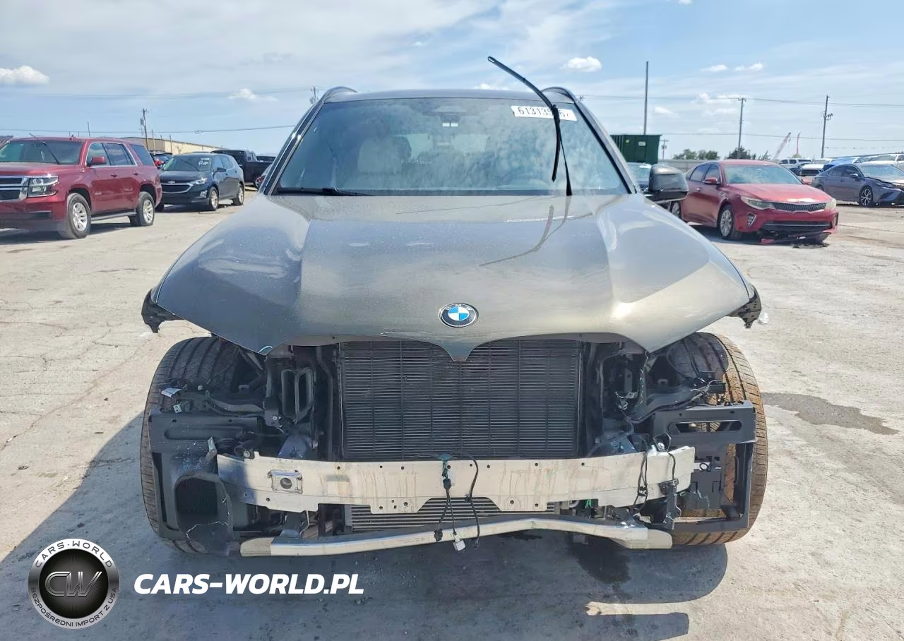 2024 BMW X5 xDrive40I VIN:5UX23EU03R9T91739 - 5