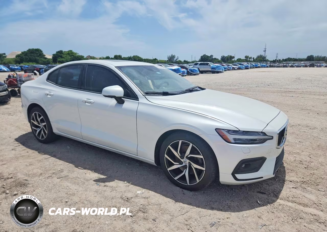 2020 Volvo S60 T5 Momentum VIN:7JR102FK4LG047456 - 4