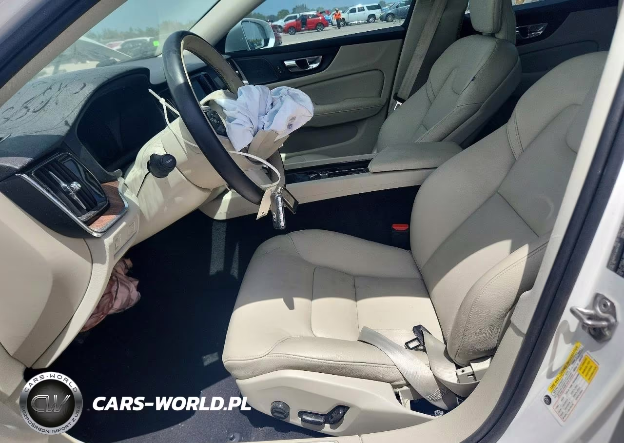 2020 Volvo S60 T5 Momentum VIN:7JR102FK4LG047456 - 7