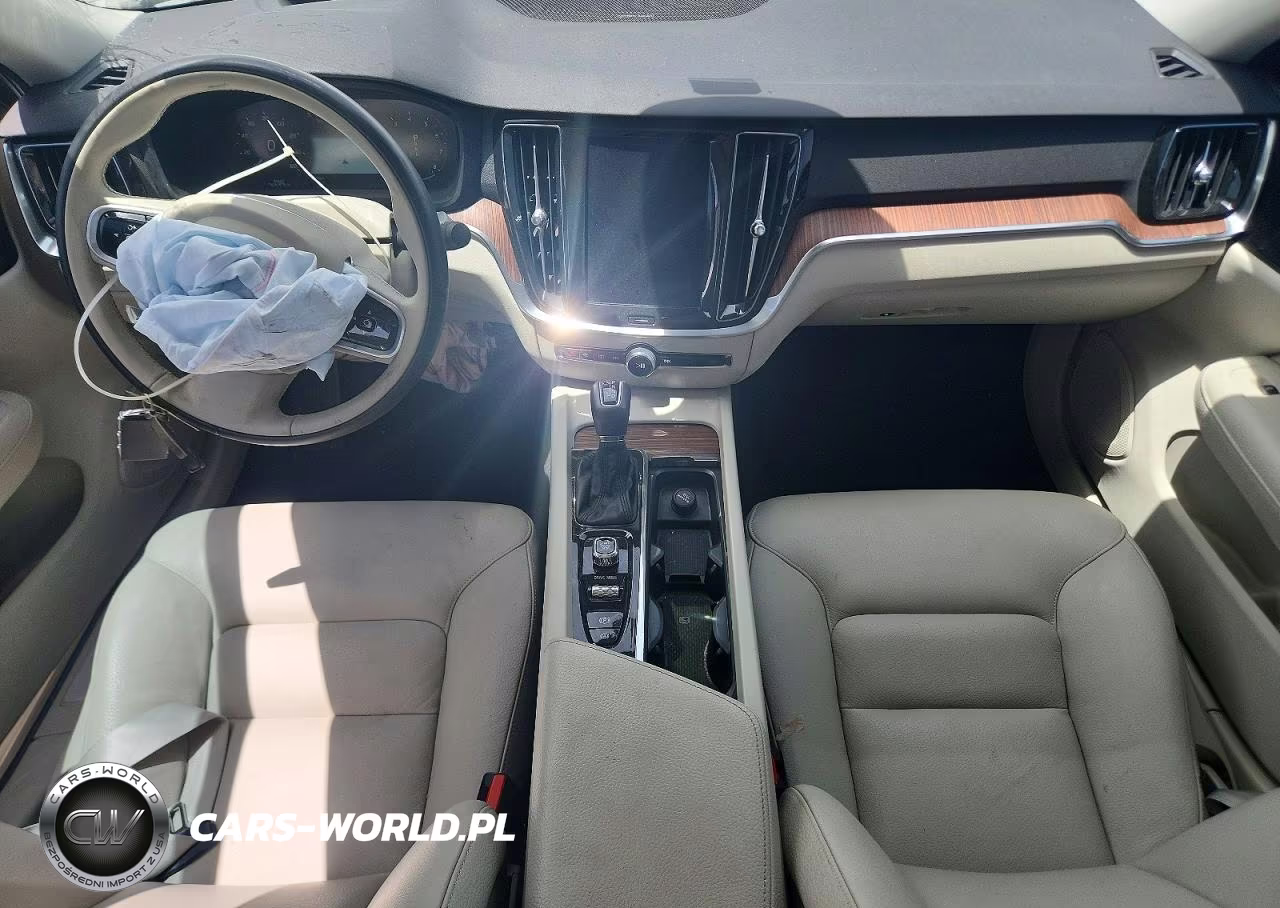2020 Volvo S60 T5 Momentum VIN:7JR102FK4LG047456 - 8