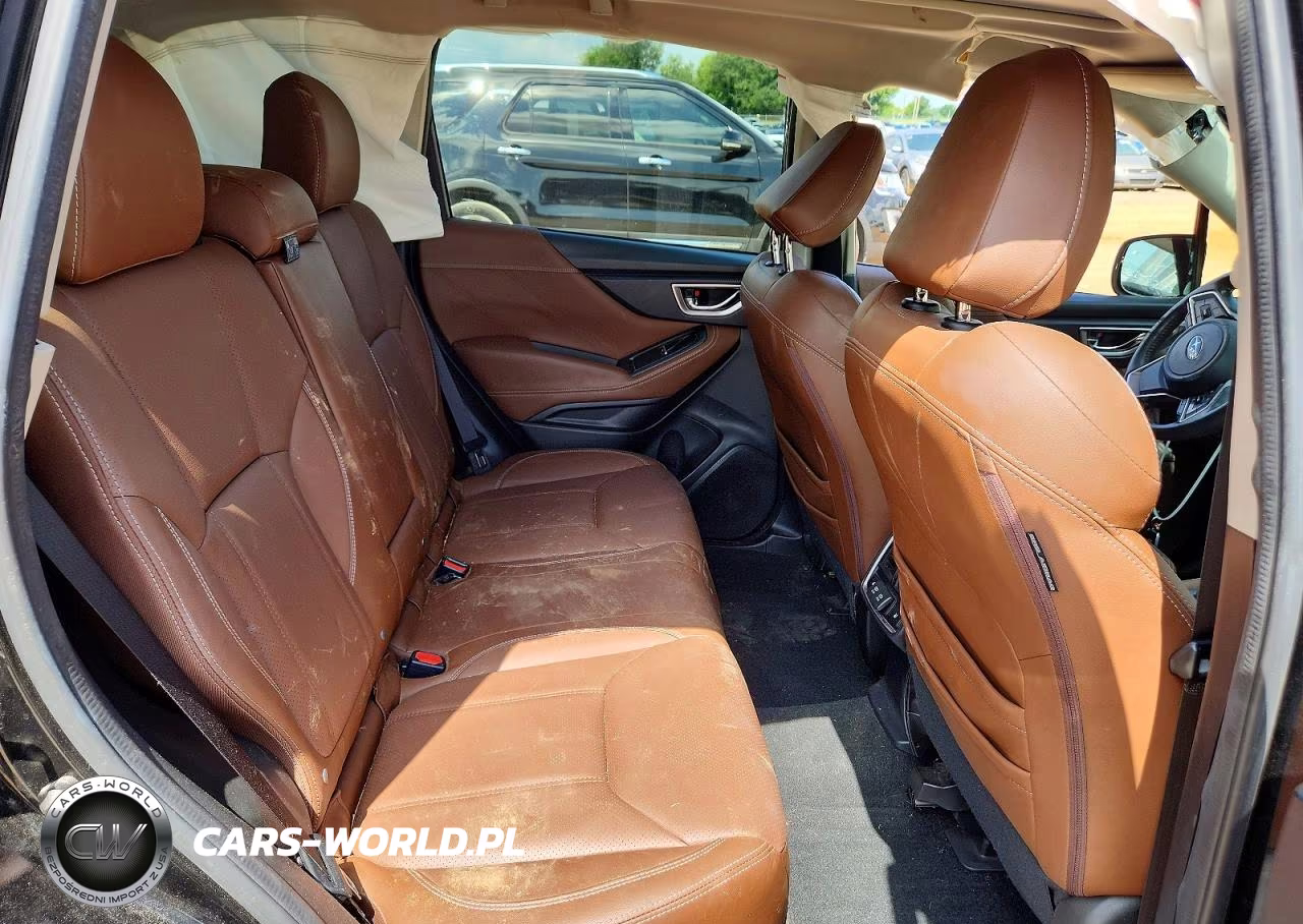 2019 Subaru Forester Touring VIN:JF2SKAWC6KH407269 - 11