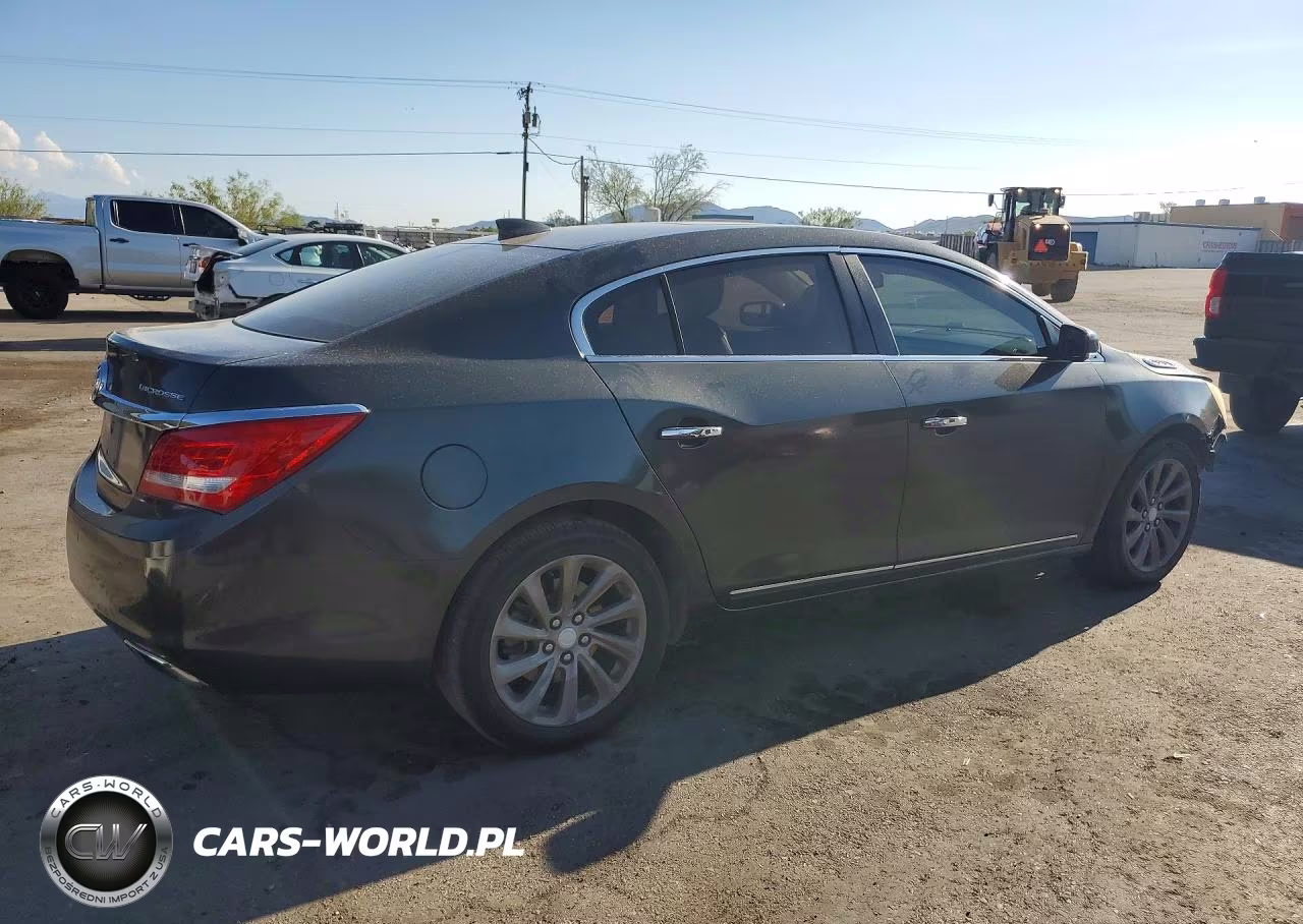 2016 Buick Lacrosse VIN:1G4GB5G36GF174051 - 3