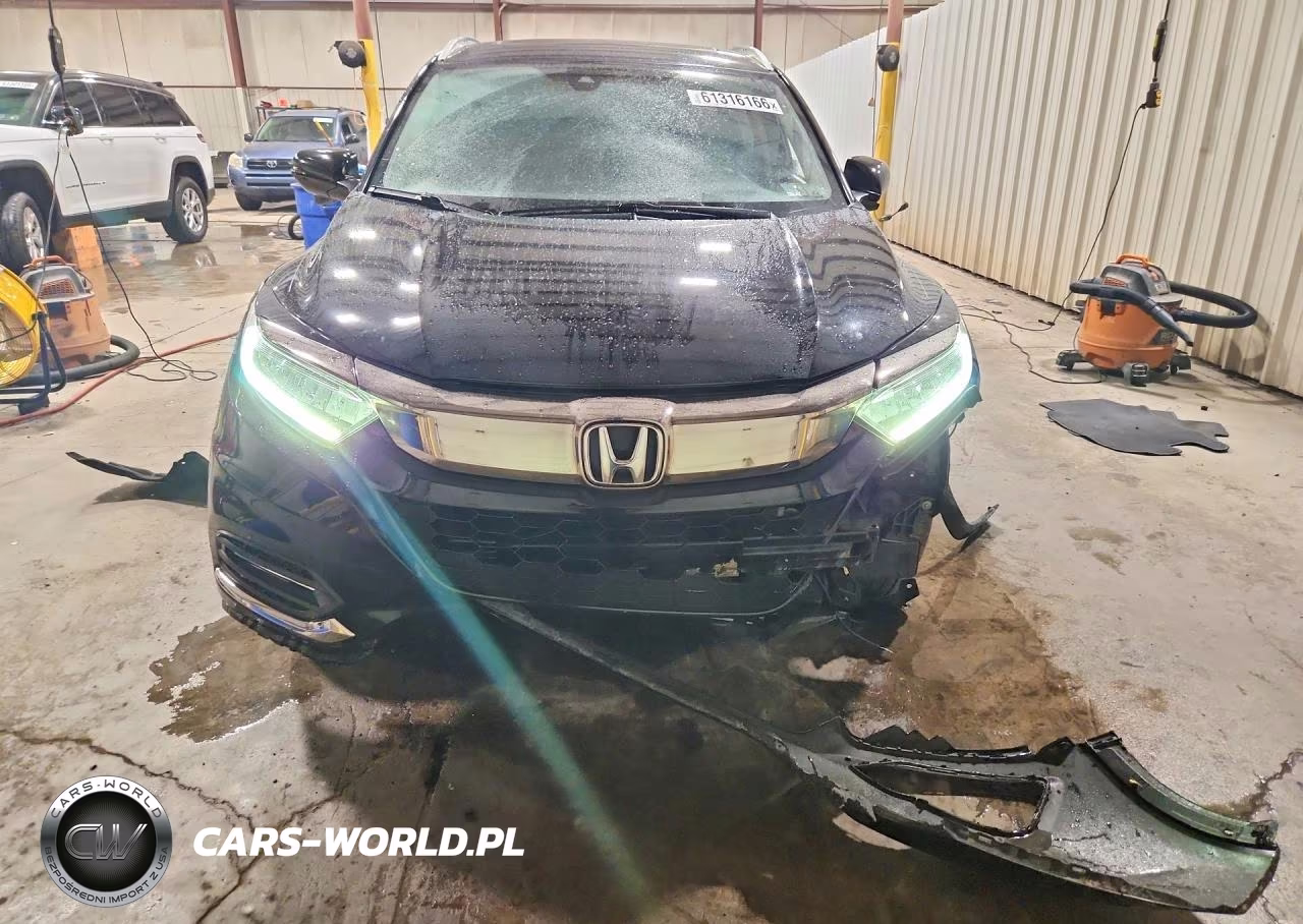2020 Honda Hr-V Touring VIN:3CZRU6H95LM733741 - 5