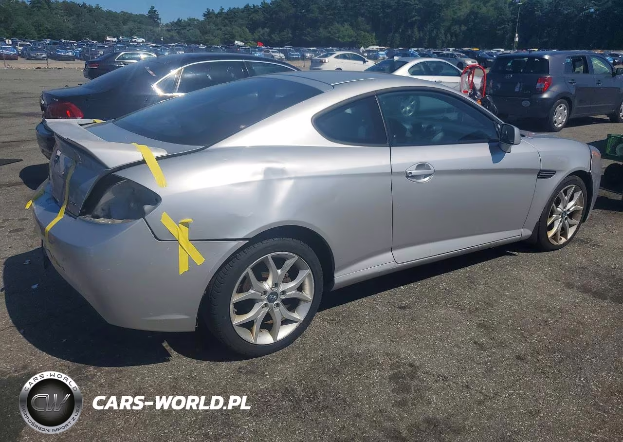 2008 Hyundai Tiburon Gt VIN:KMHHN66F28U271788 - 3
