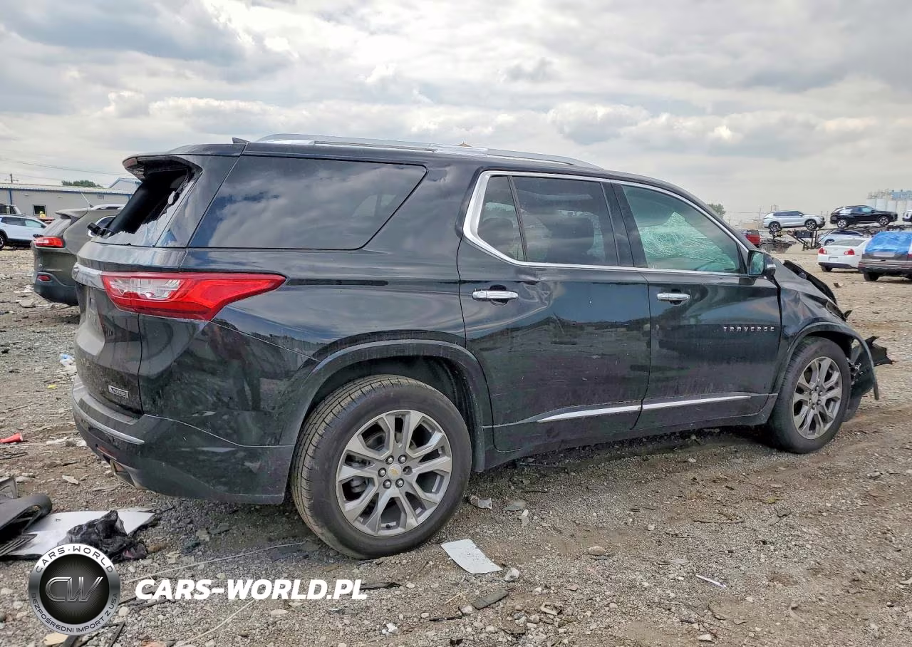 2018 Chevrolet Traverse Premier VIN:1GNEVJKW3JJ159192 - 3