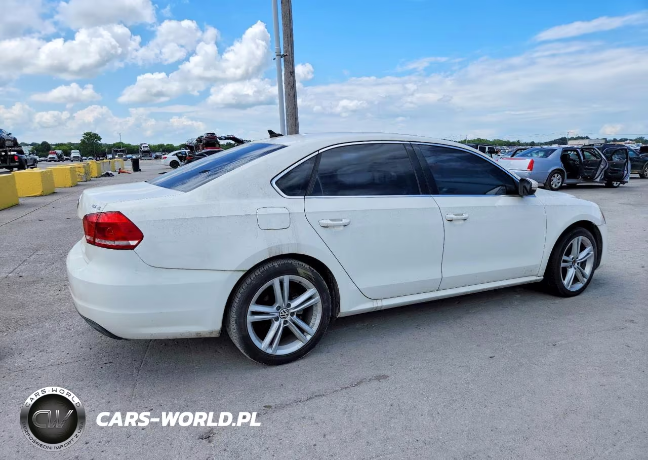 2014 Volkswagen Passat Se VIN:1VWBN7A39EC027244 - 3