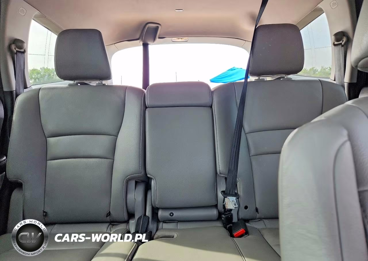 2017 Honda Pilot Touring VIN:5FNYF5H96HB015150 - 10