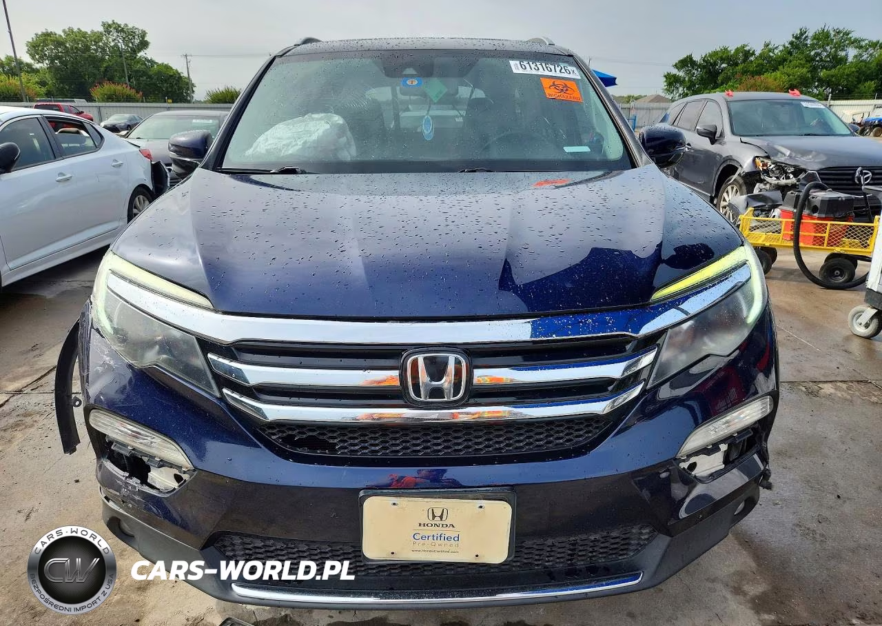 2017 Honda Pilot Touring VIN:5FNYF5H96HB015150 - 5