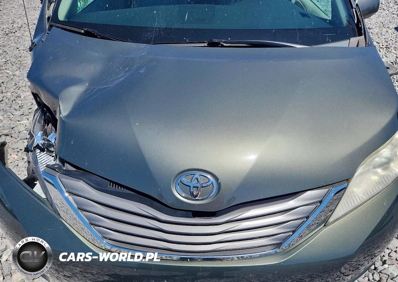 2012 Toyota Sienna Xle 8-Passenger VIN:5TDYK3DCXCS197859 - 12