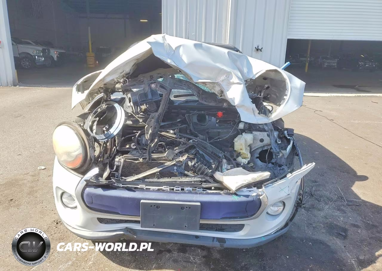 2015 Mini Cooper VIN:WMWXS5C57FT830010 - 5