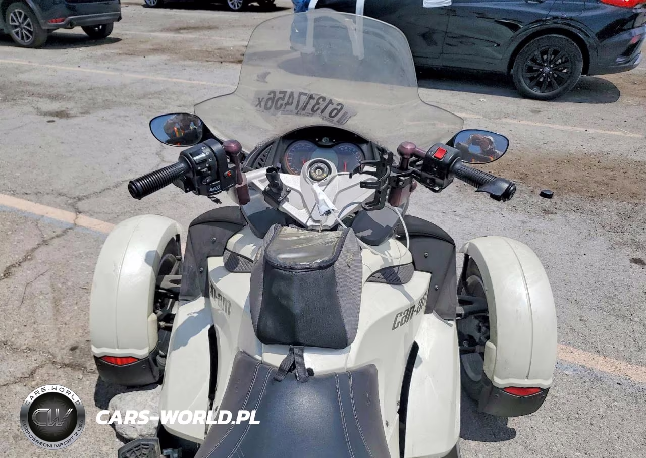 2012 Can-Am Spyder Roadster Rs VIN:2BXJADA13CV000494 - 6