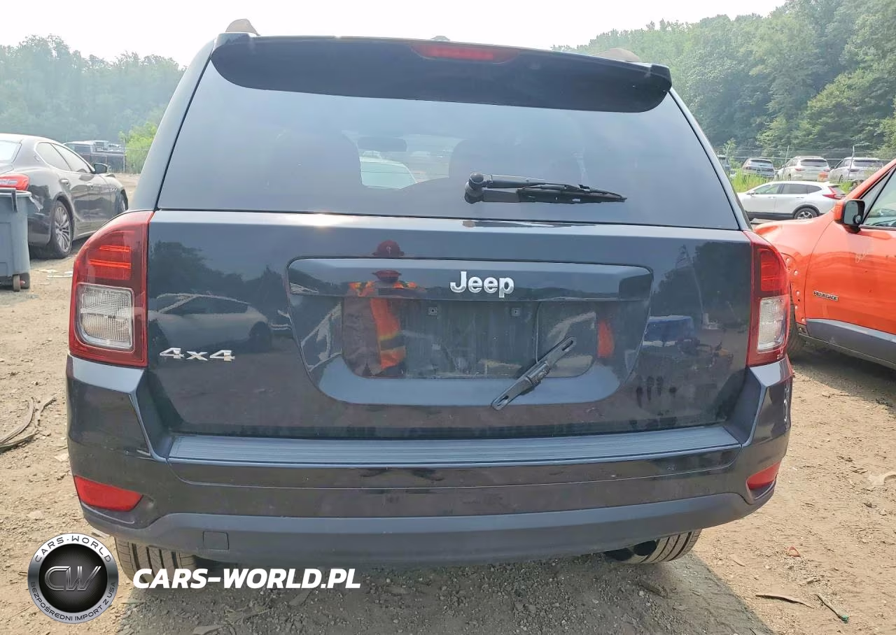 2012 Jeep Compass Latitude VIN:1C4NJDEB1CD686860 - 6