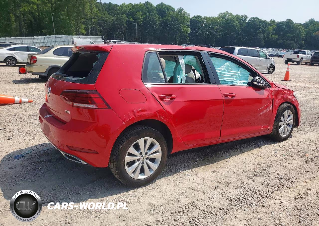 2018 Volkswagen Golf S VIN:3VWG17AU5JM281004 - 3
